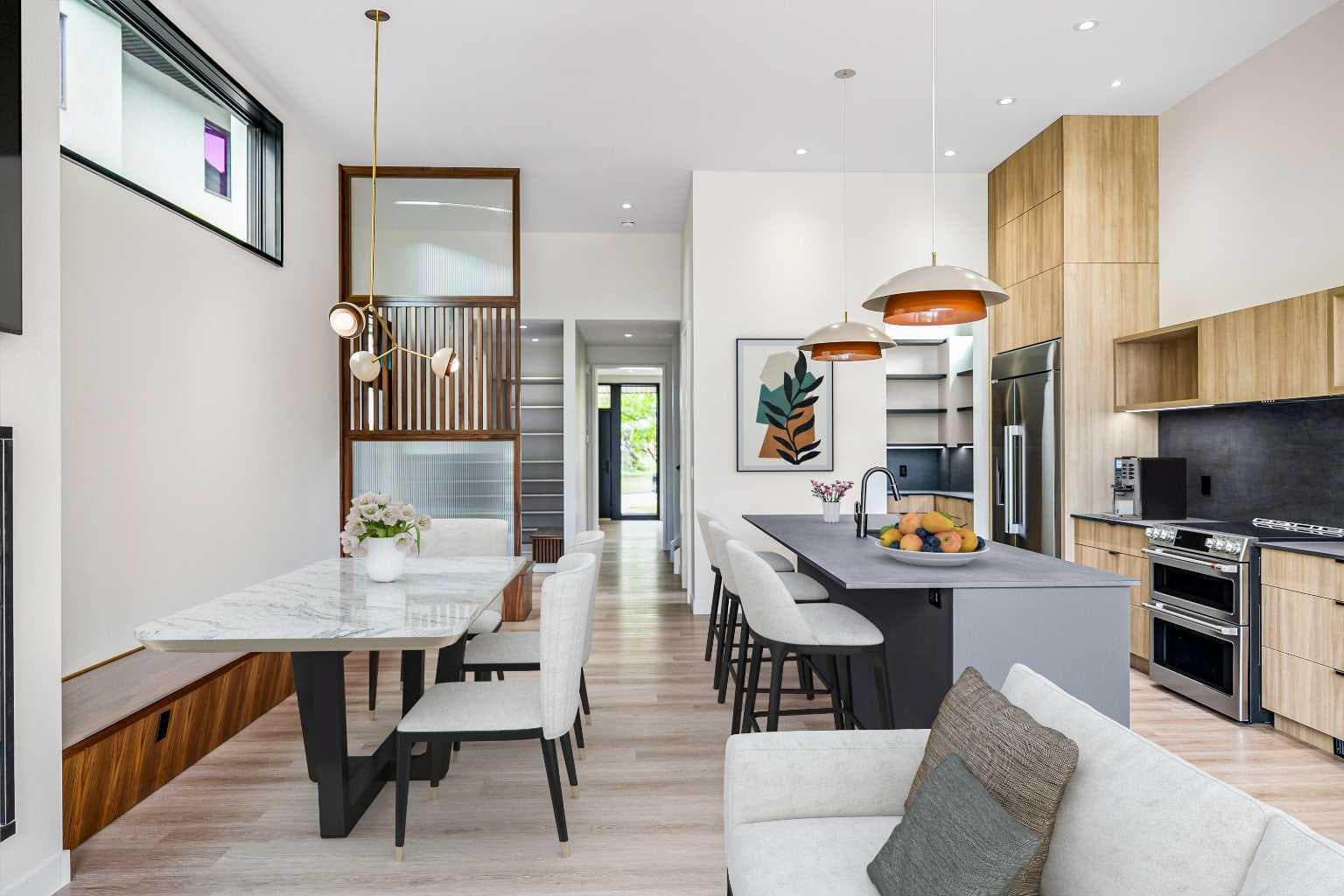 3D Willow Crescent SW — photo 1
