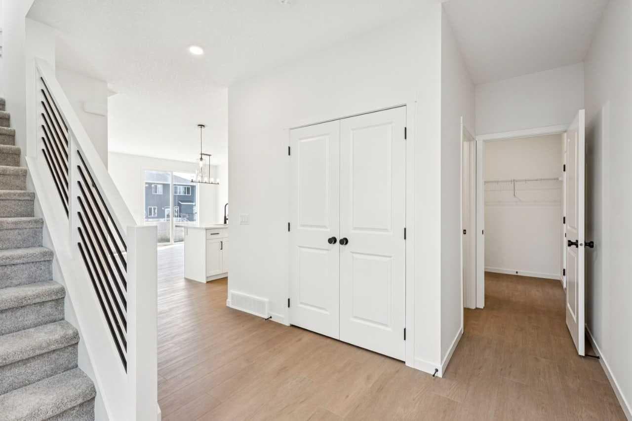 175 Heritage Court — photo 4