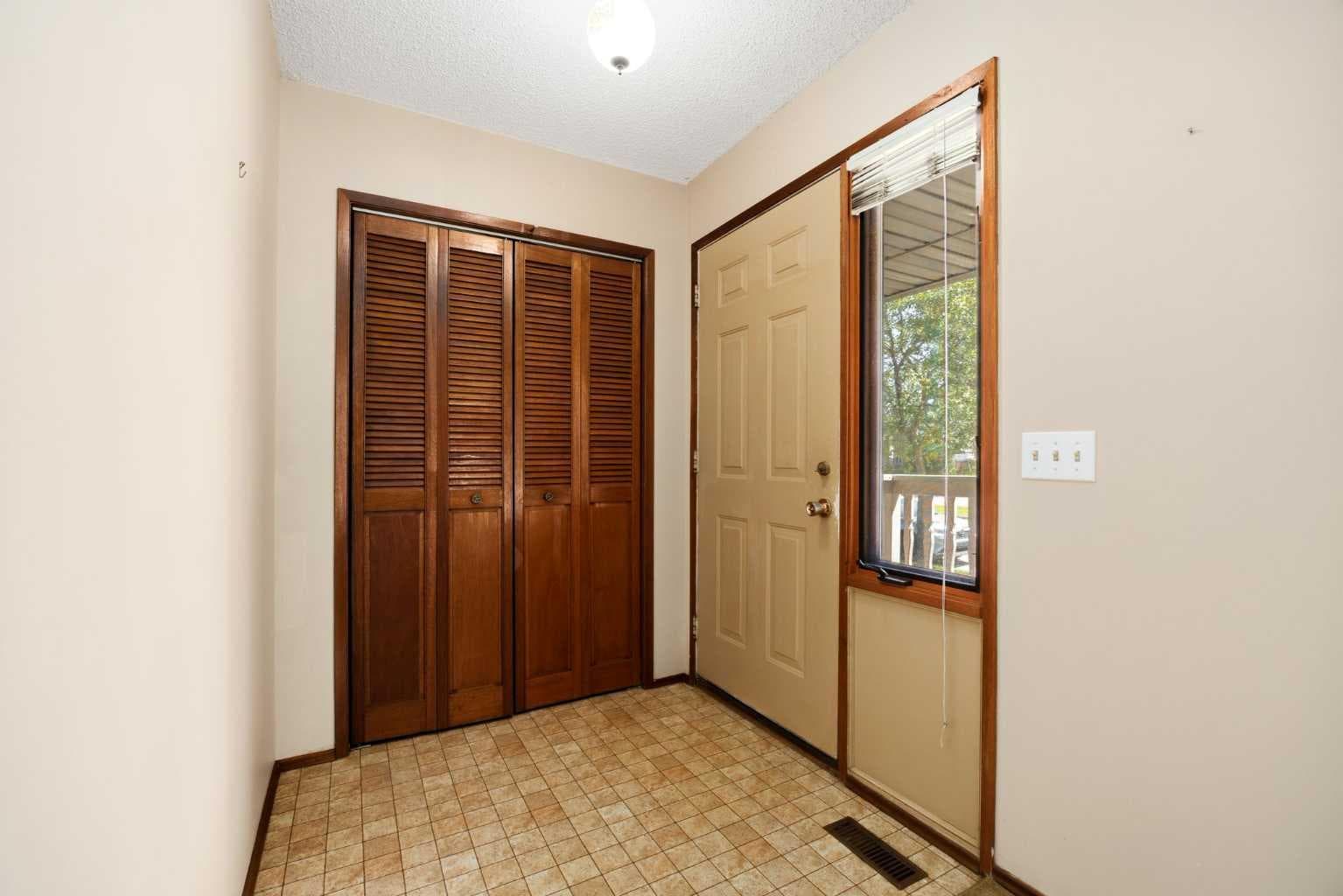 80 Macewan Drive NW — photo 5
