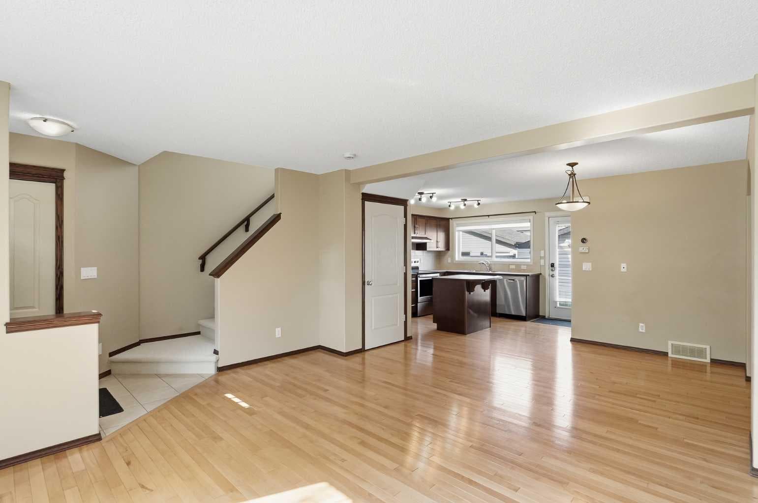258 Cranberry Place SE — photo 4