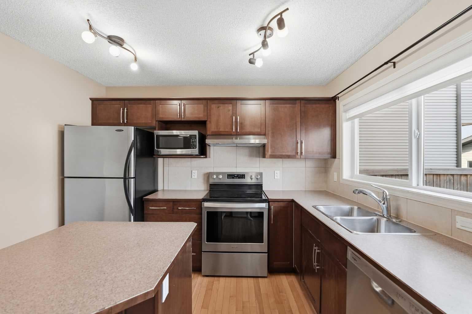 258 Cranberry Place SE — photo 5