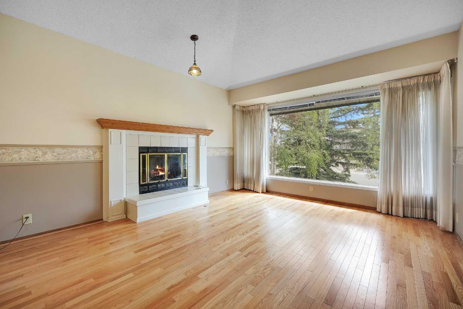 23 Edelweiss Drive NW — photo 5