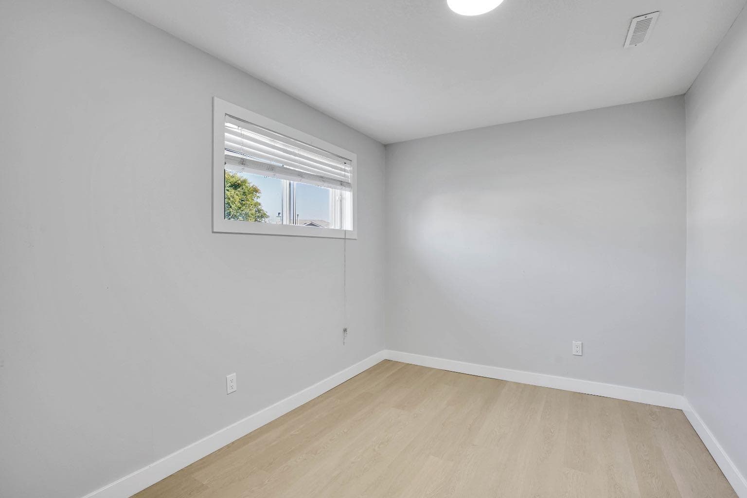 39 Ventura Road NE — photo 2