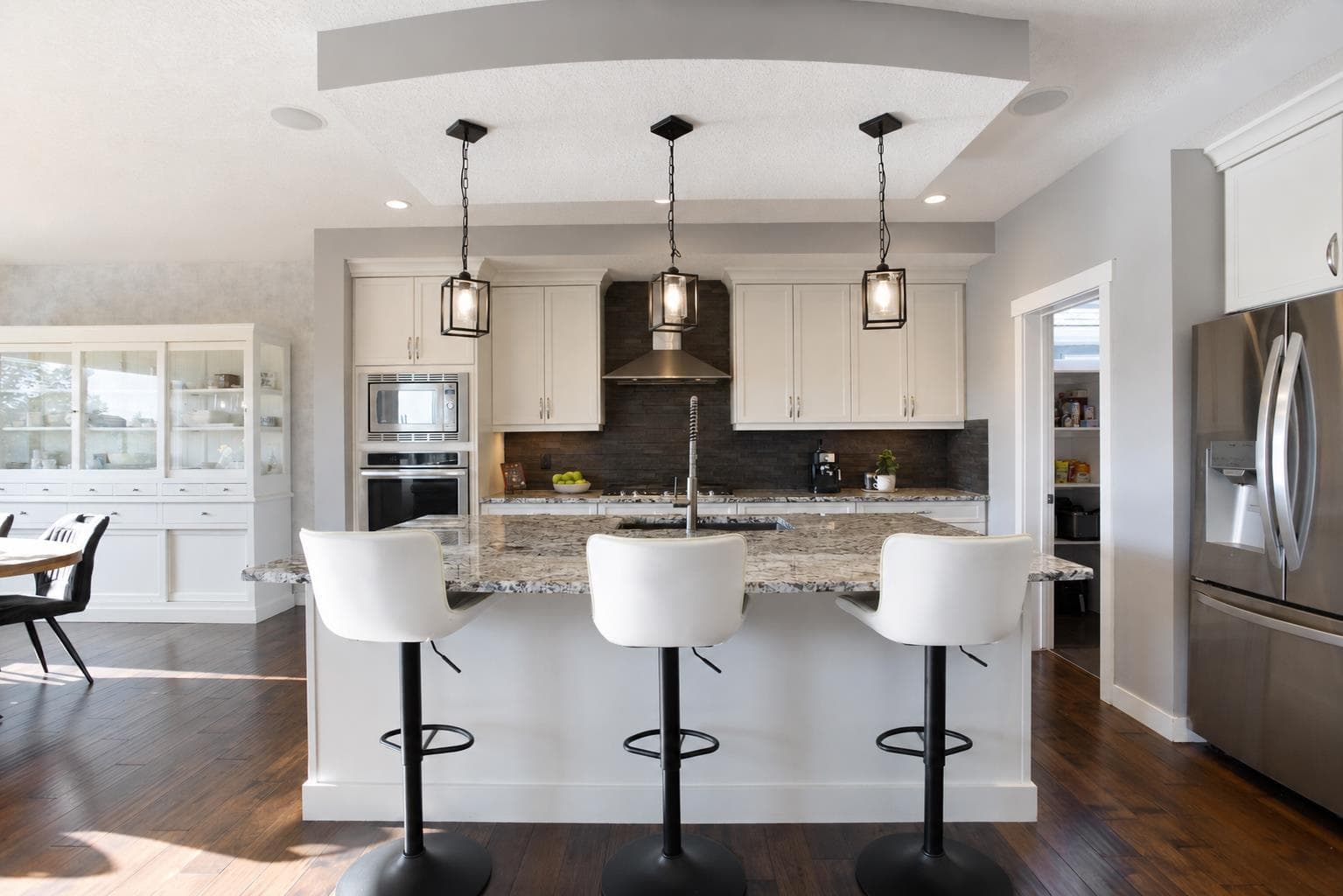 213 Kingsmere Cove SE — photo 4