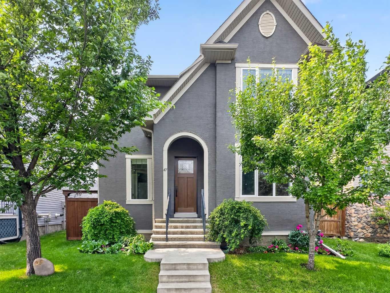 47 Elgin Meadows Road SE — photo 1