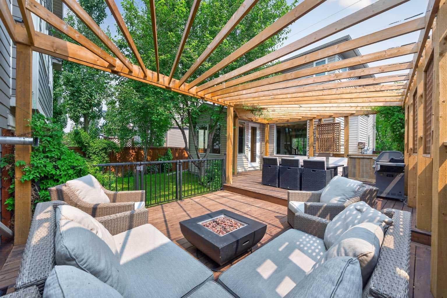 47 Elgin Meadows Road SE — photo 4