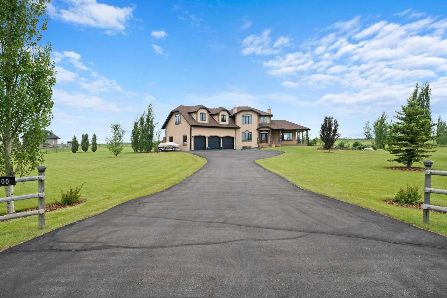 Detached in Ravencrest Village