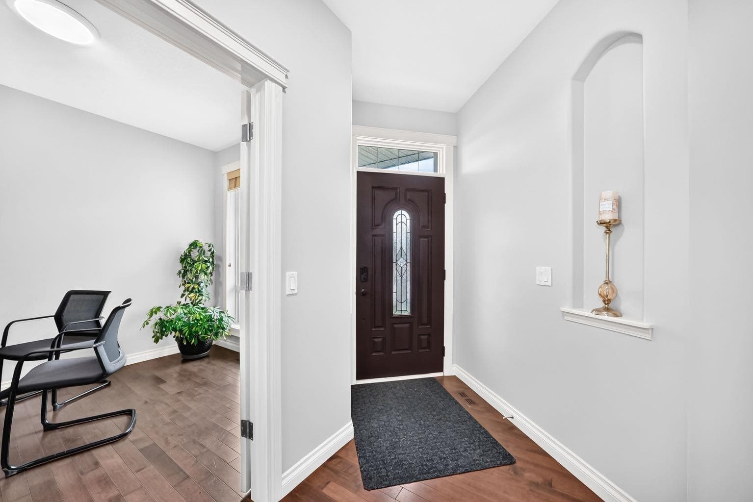 188 Magenta Crescent — photo 4