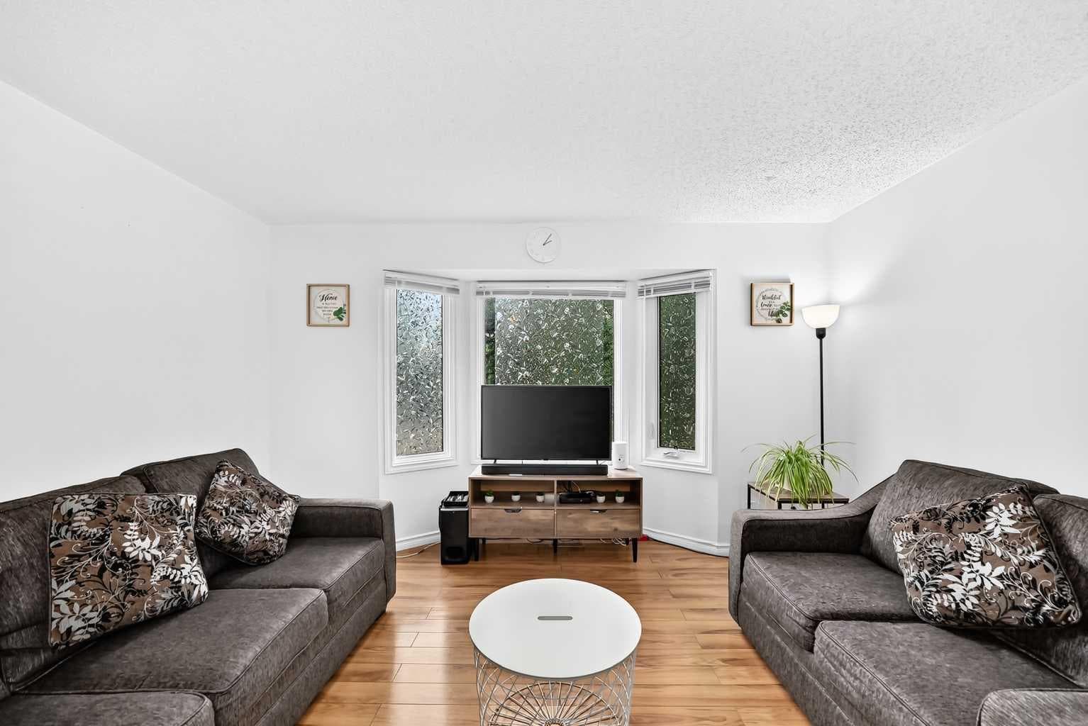15 Falshire Terrace NE — photo 4
