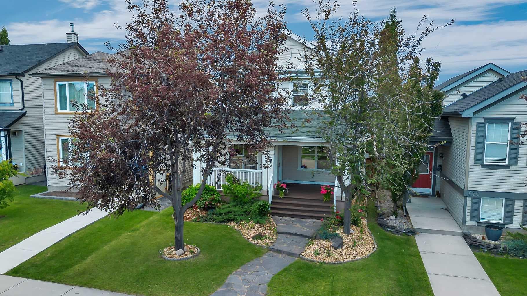 666 Evermeadow Road SW — photo 3
