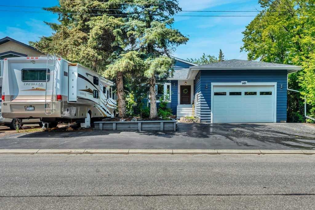 601 East Chestermere Drive — photo 2