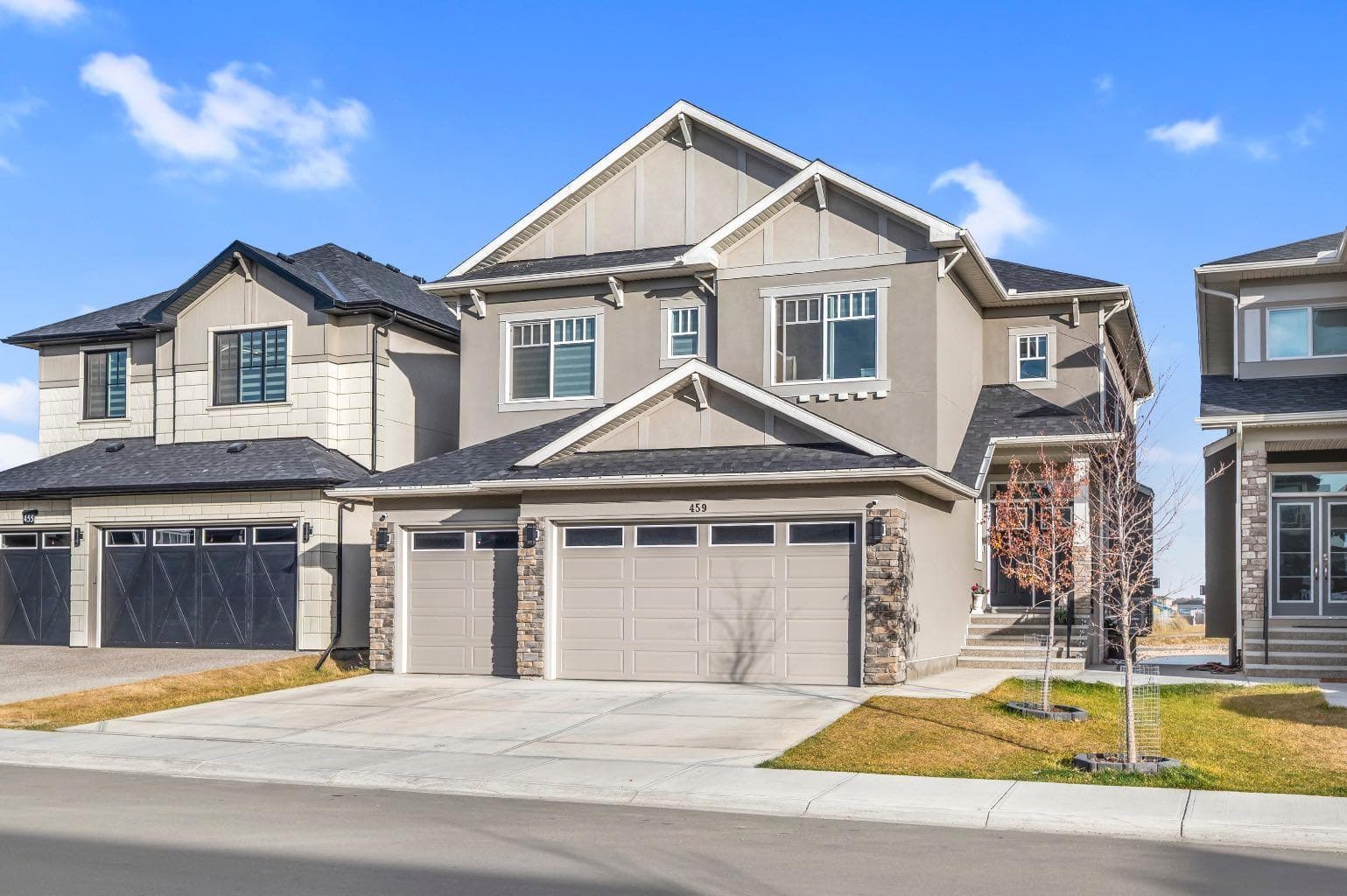 459 Savanna Way NE — photo 3