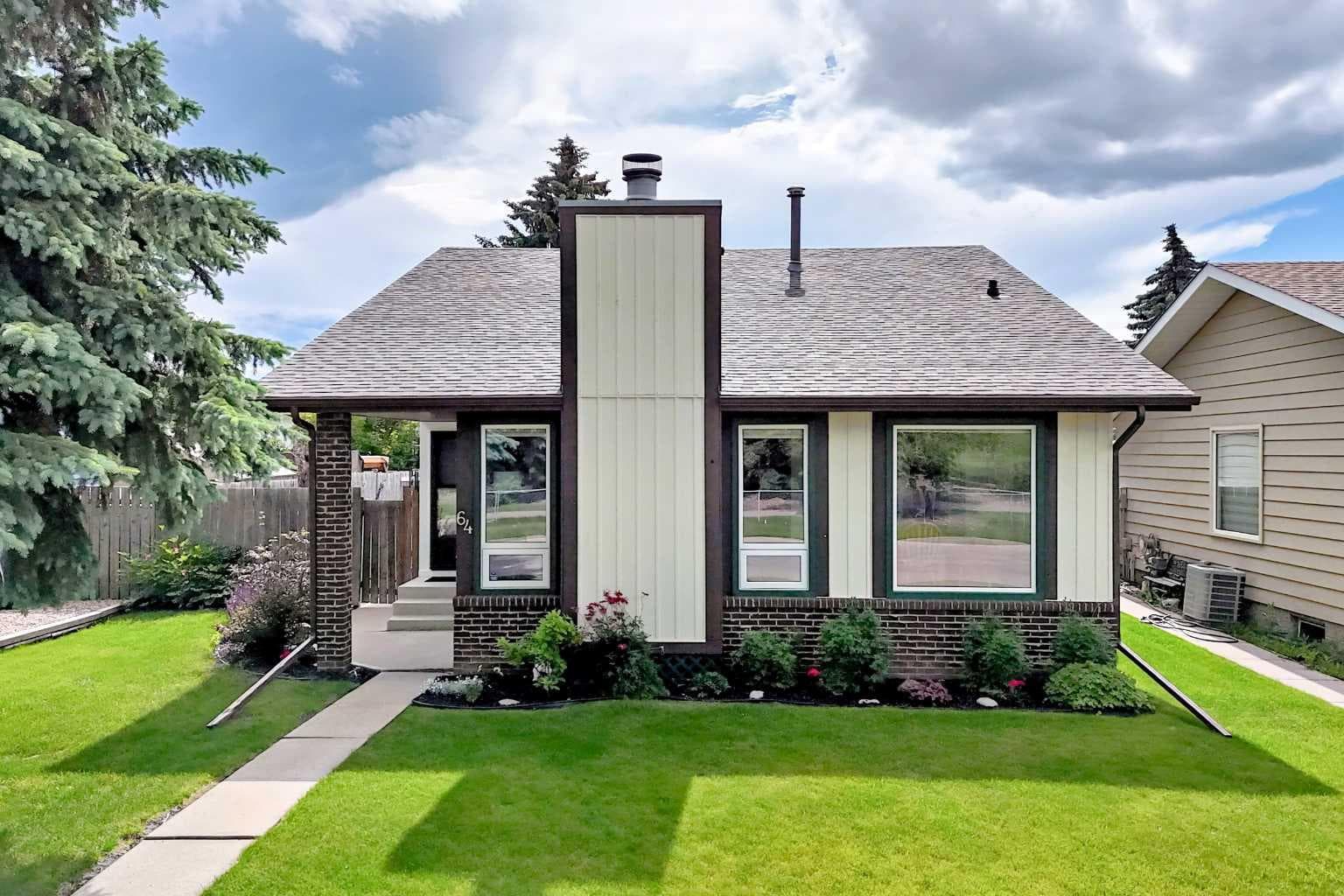 Detached in Clearview Meadows