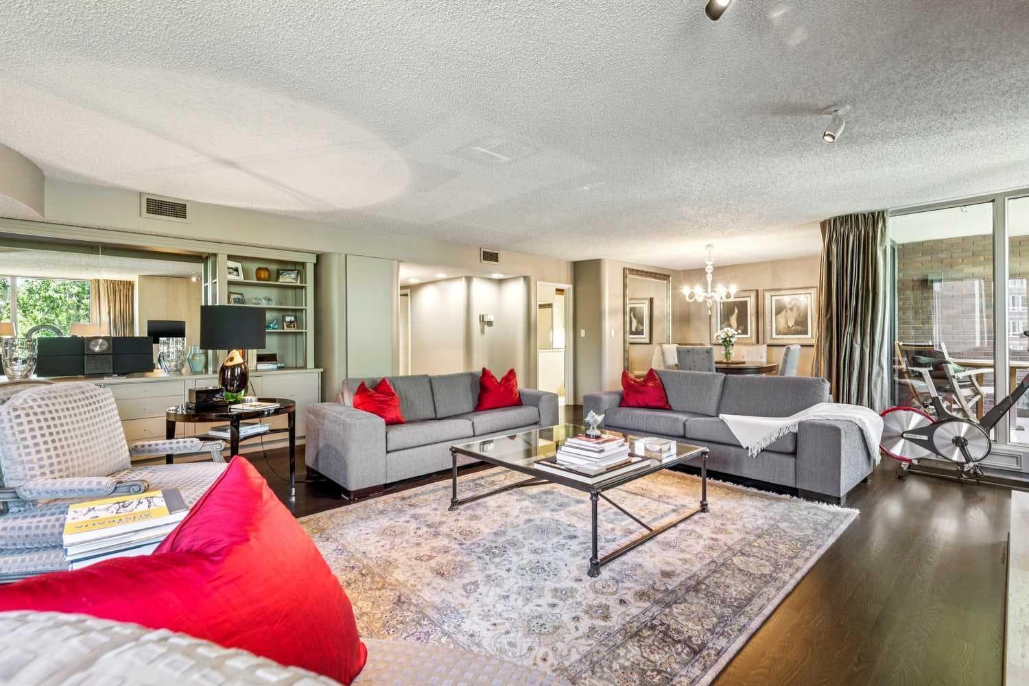 301H, 500 Eau Claire Avenue SW — photo 4