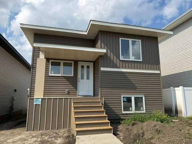 10 Memorial Parkway — photo 1