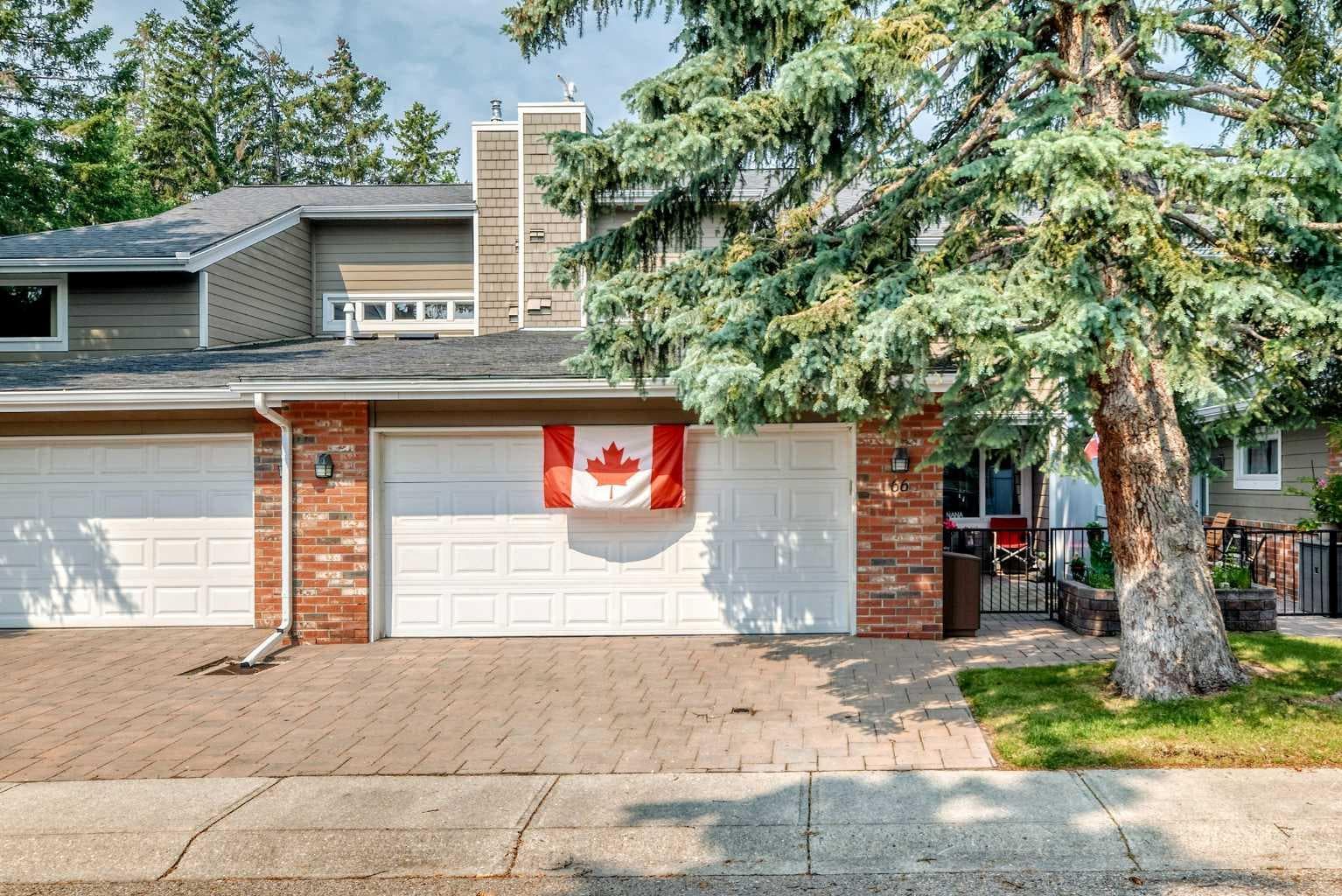 Row/Townhouse in Woodlands