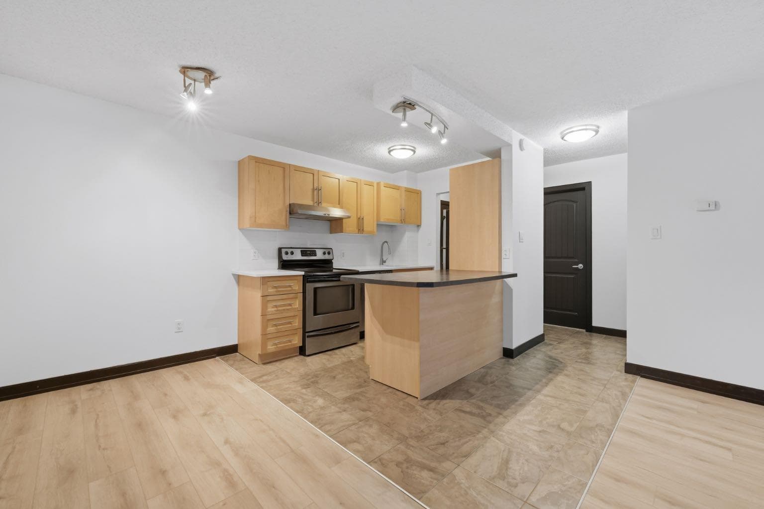 302, 620 15 Avenue SW — photo 5