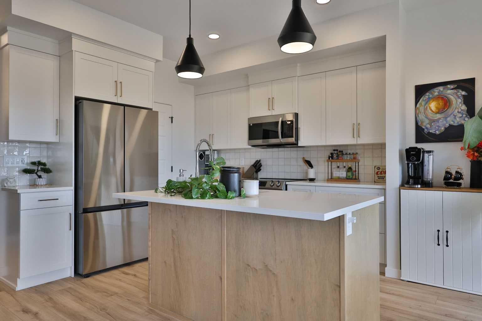 538 Malahat Green W — photo 3