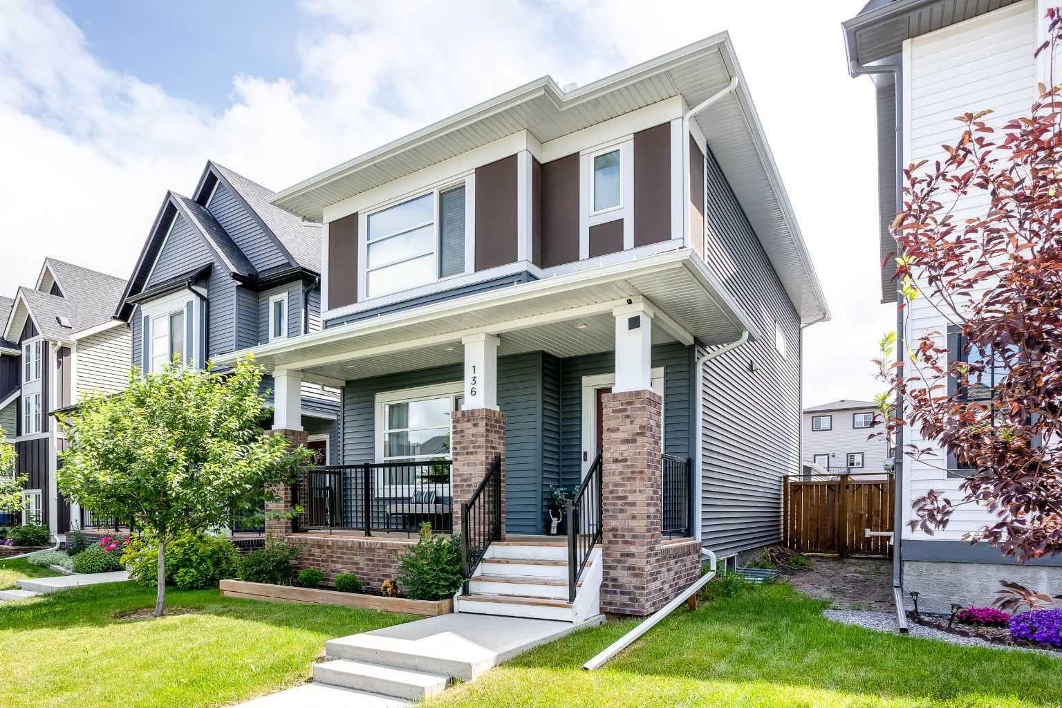 136 Highview Gate SE — photo 2