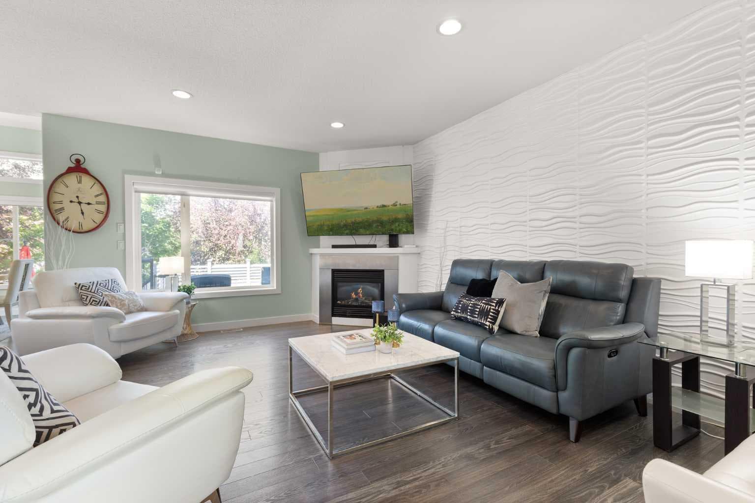 440 Spruce Way SE — photo 4