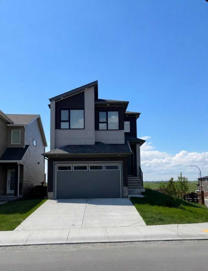 305 lucas Place NW — photo 2