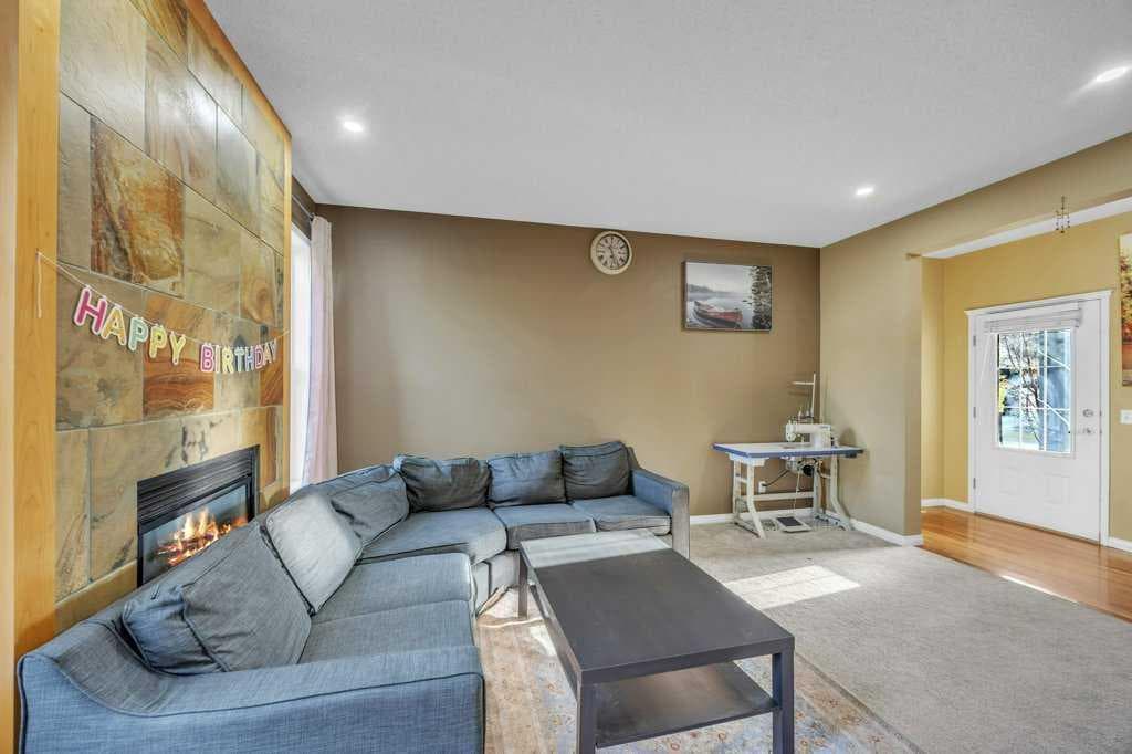 550 Copperfield Boulevard SE — photo 4