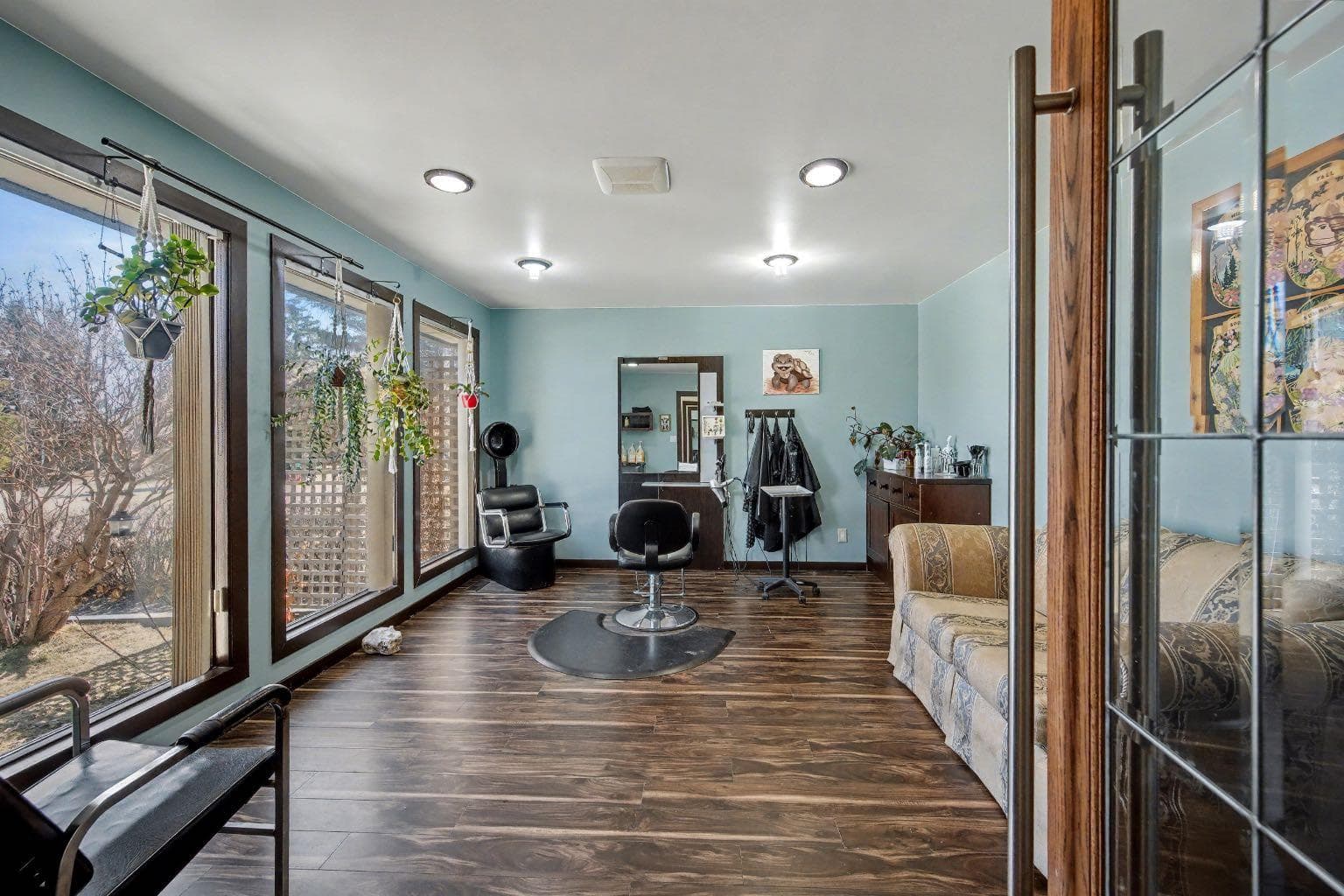 677 Wallace Drive — photo 5