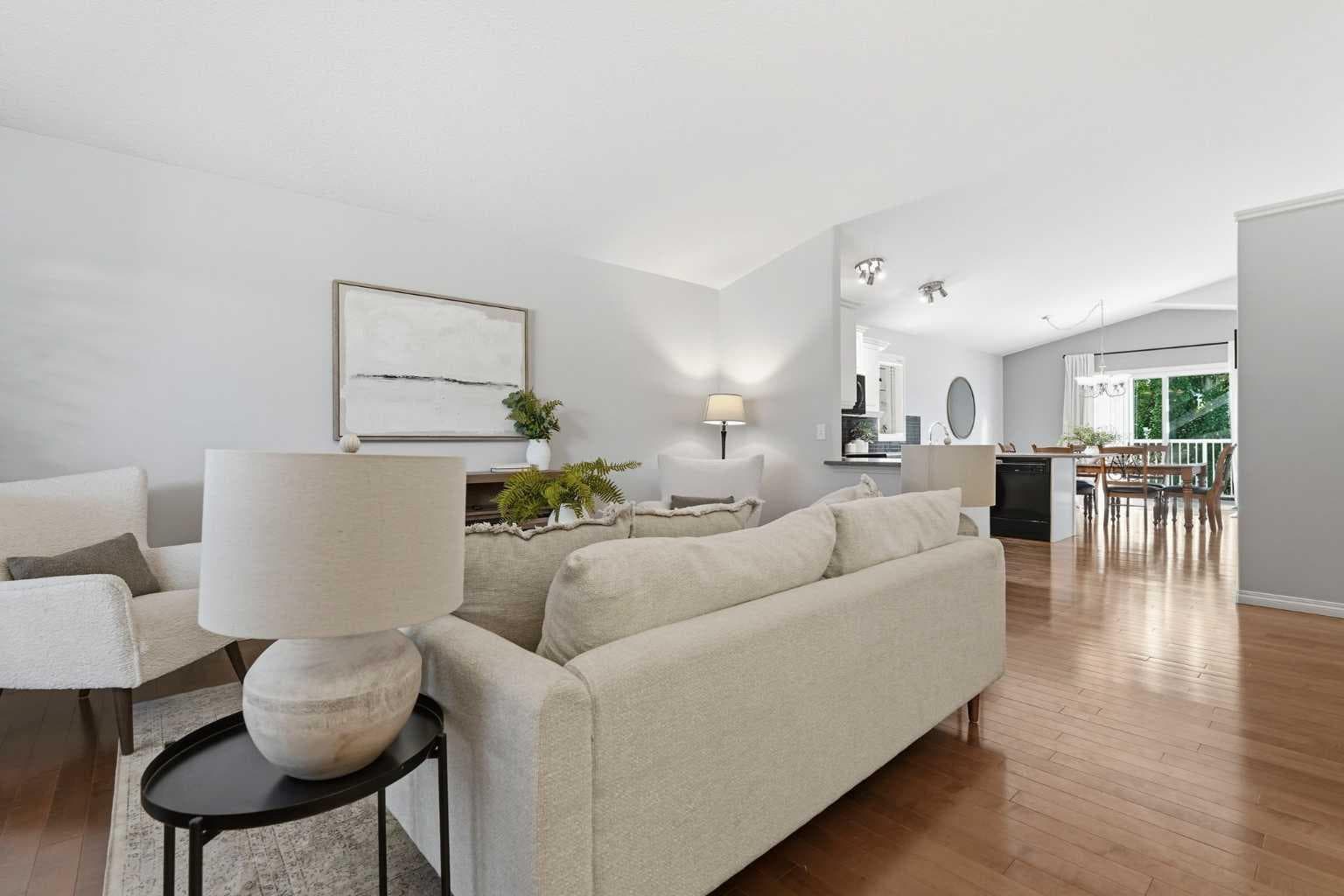 412 Highland Close — photo 4