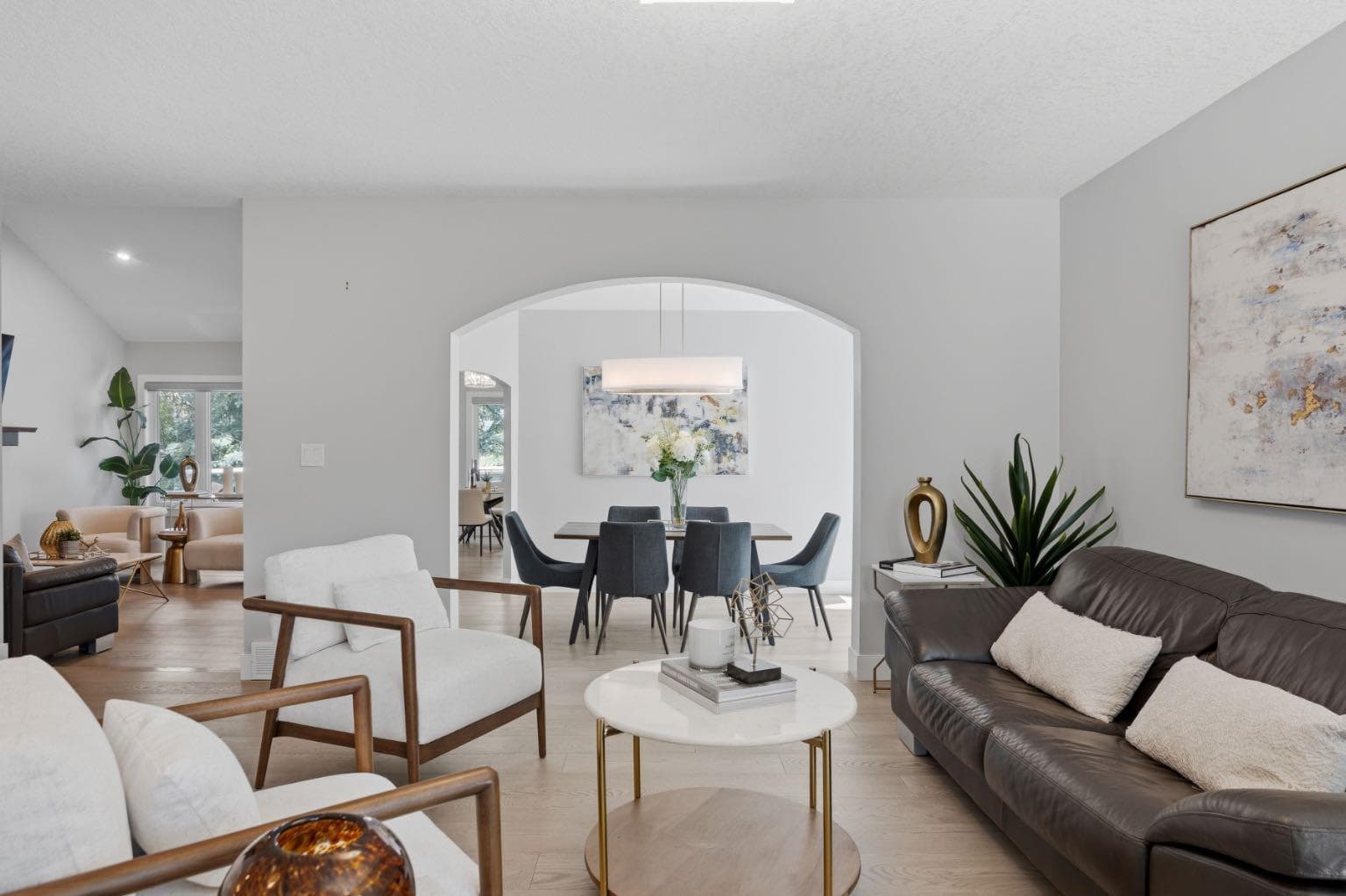 30 Strathcona Road SW — photo 5