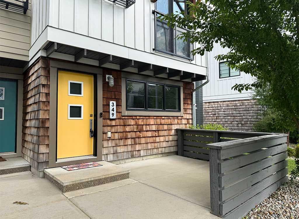 349 Walden Drive SE — photo 4