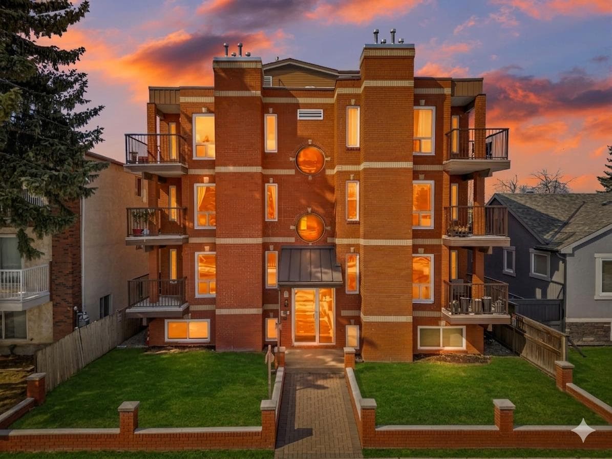 Apartment in Renfrew