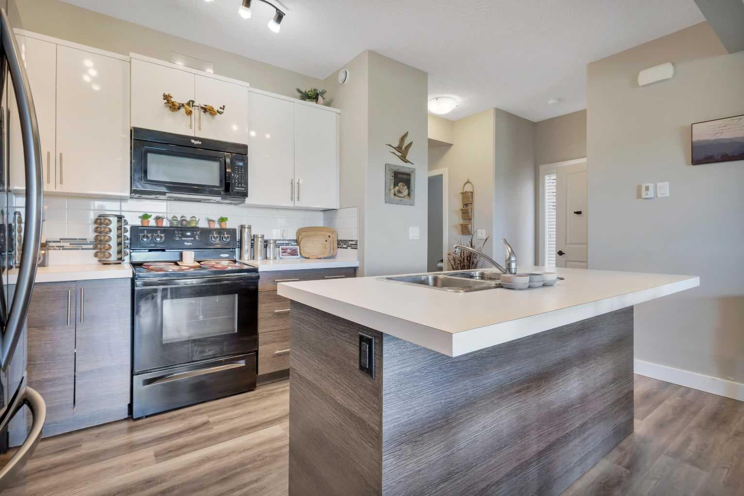 10, 76 Terrace Heights Drive — photo 3