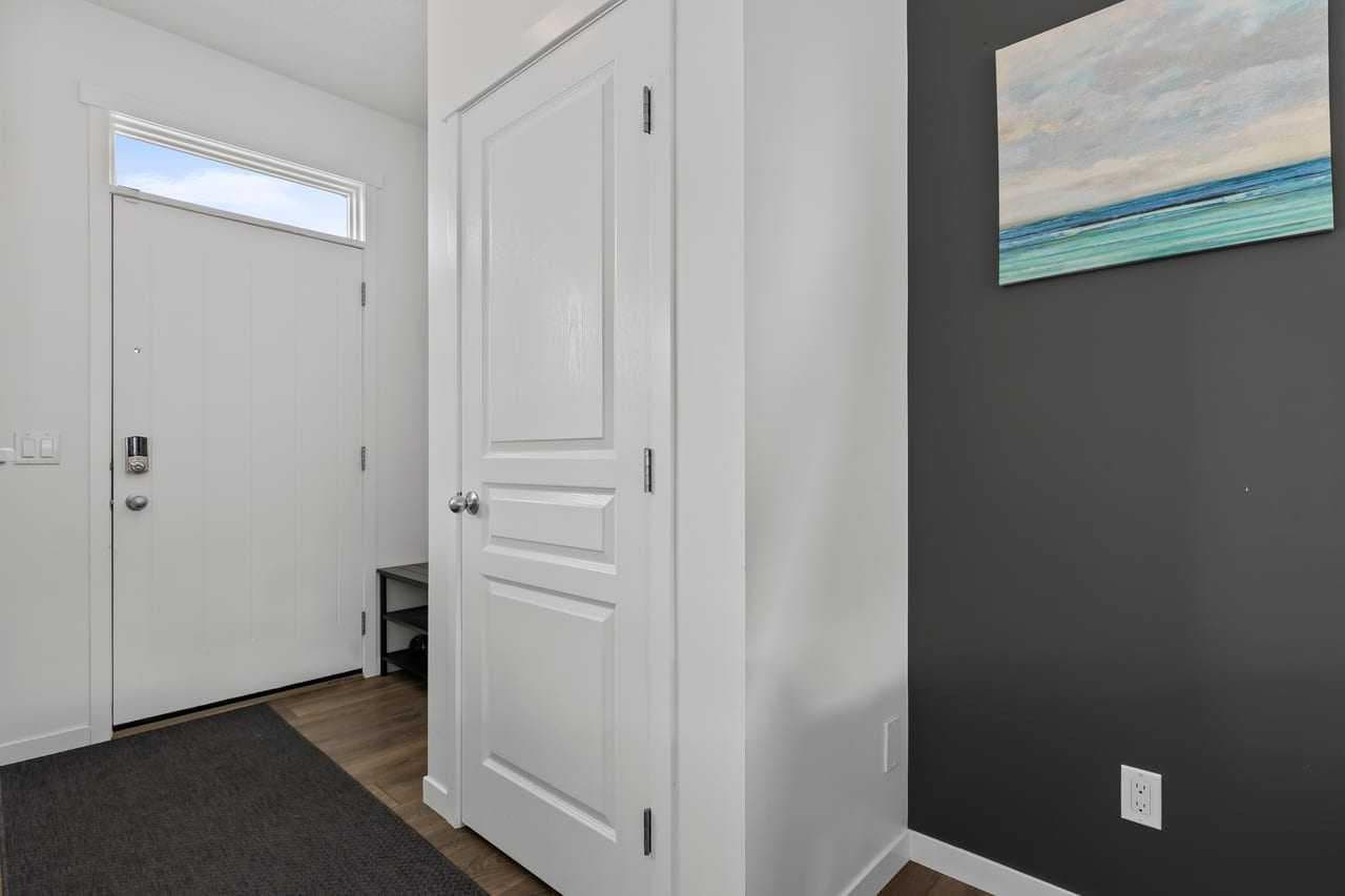 8141 Masters Boulevard SE — photo 3