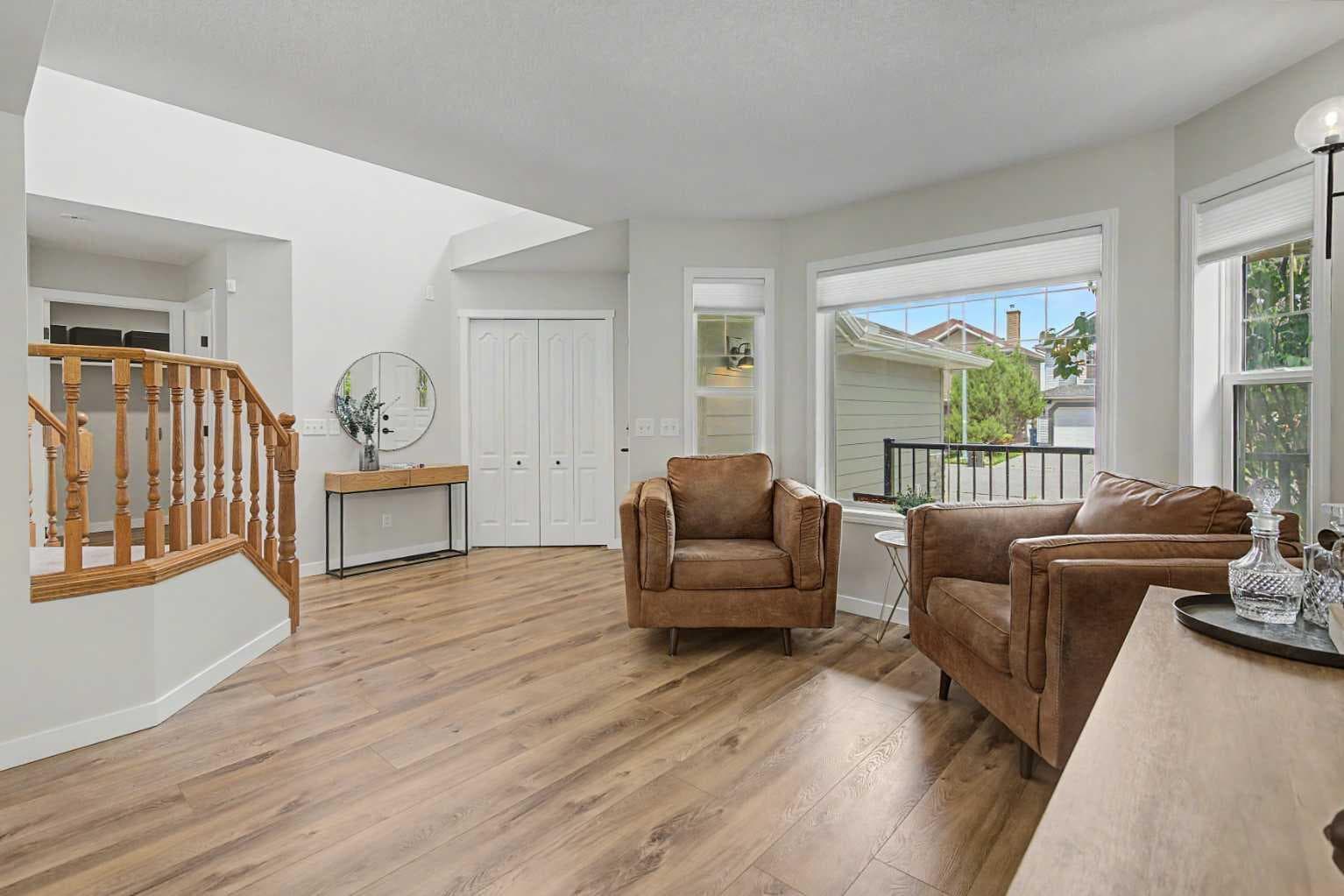 105 Chaparral Court SE — photo 4