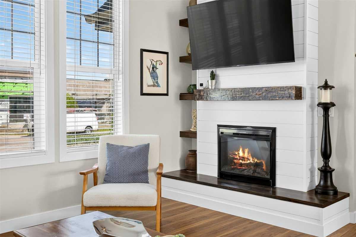 145 Waterford Boulevard — photo 4