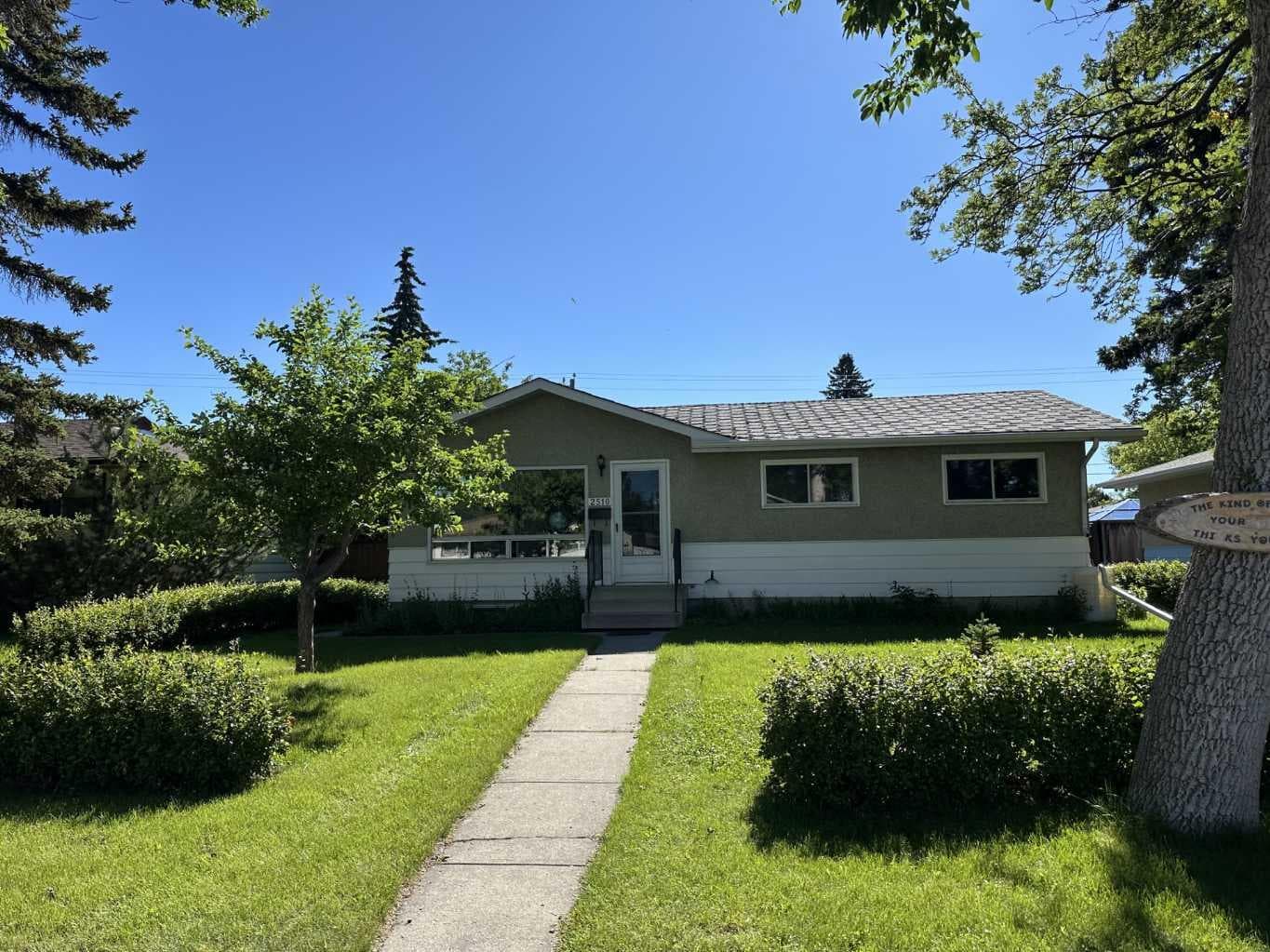 Detached in Southview