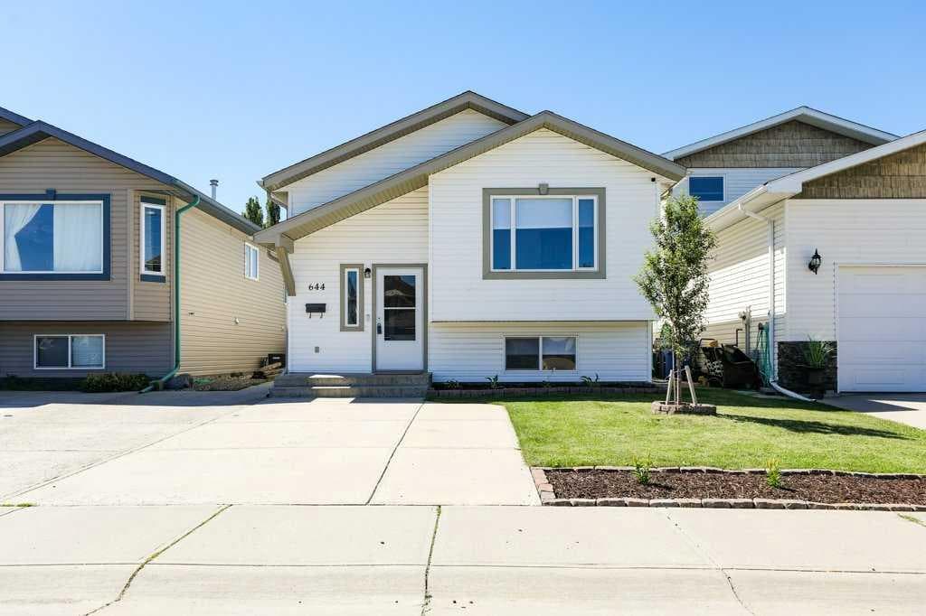 644 Aberdeen Crescent W — photo 2