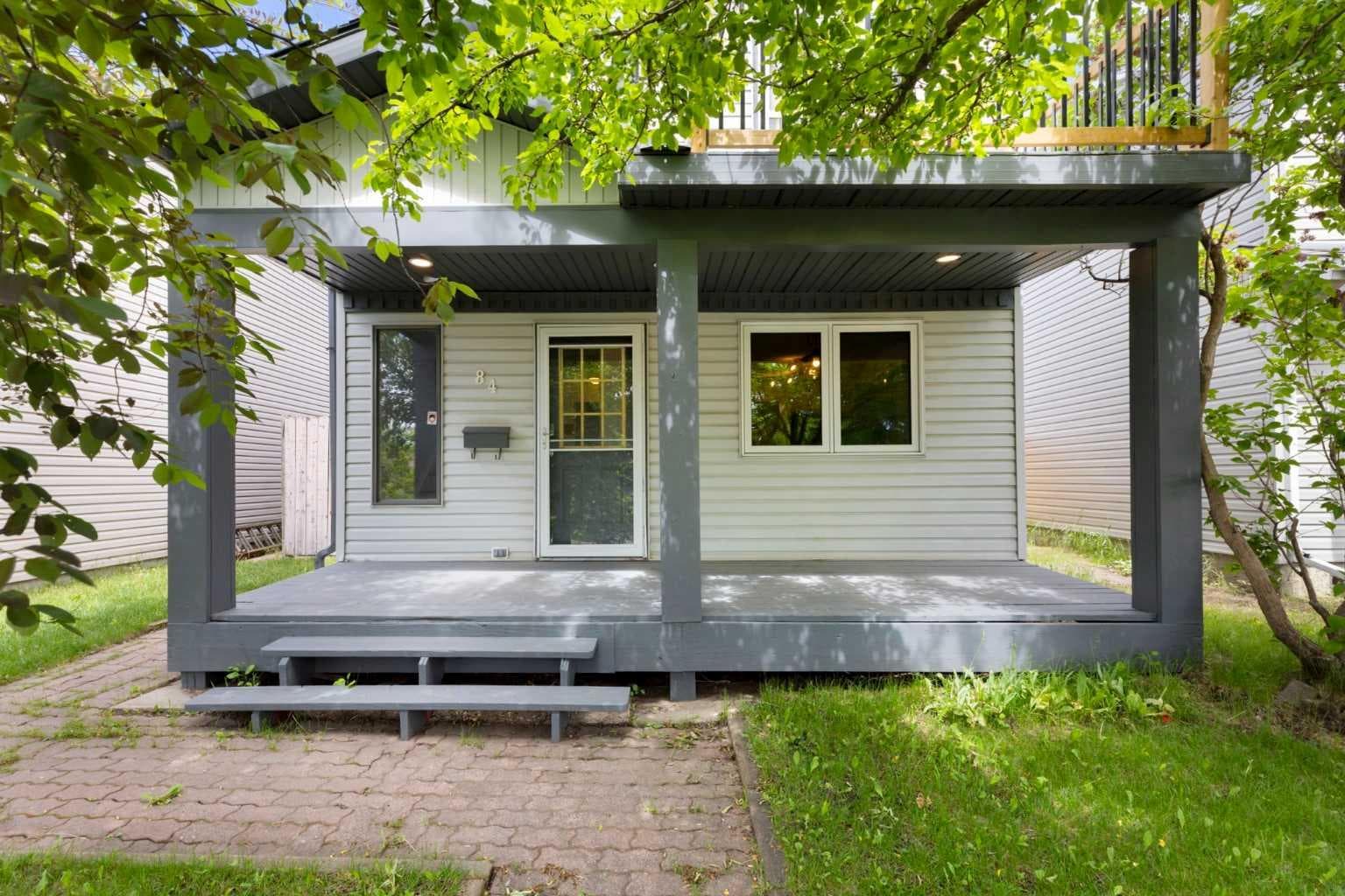 84 Abingdon Crescent NE — photo 3