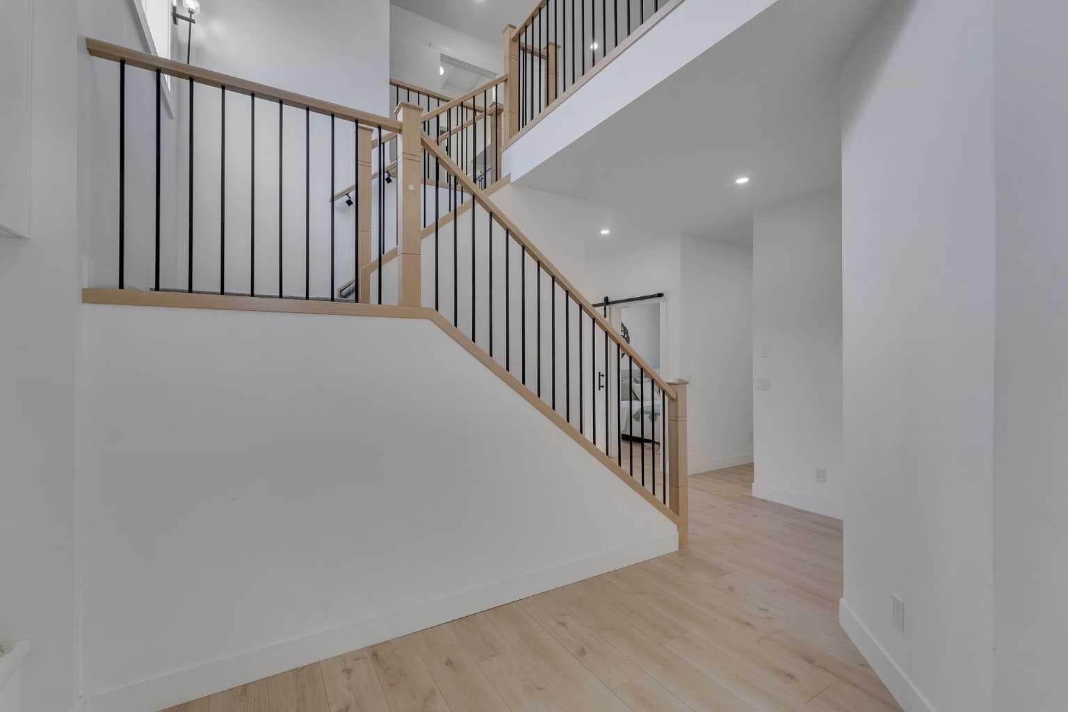 247 Coopers Cove SW — photo 3