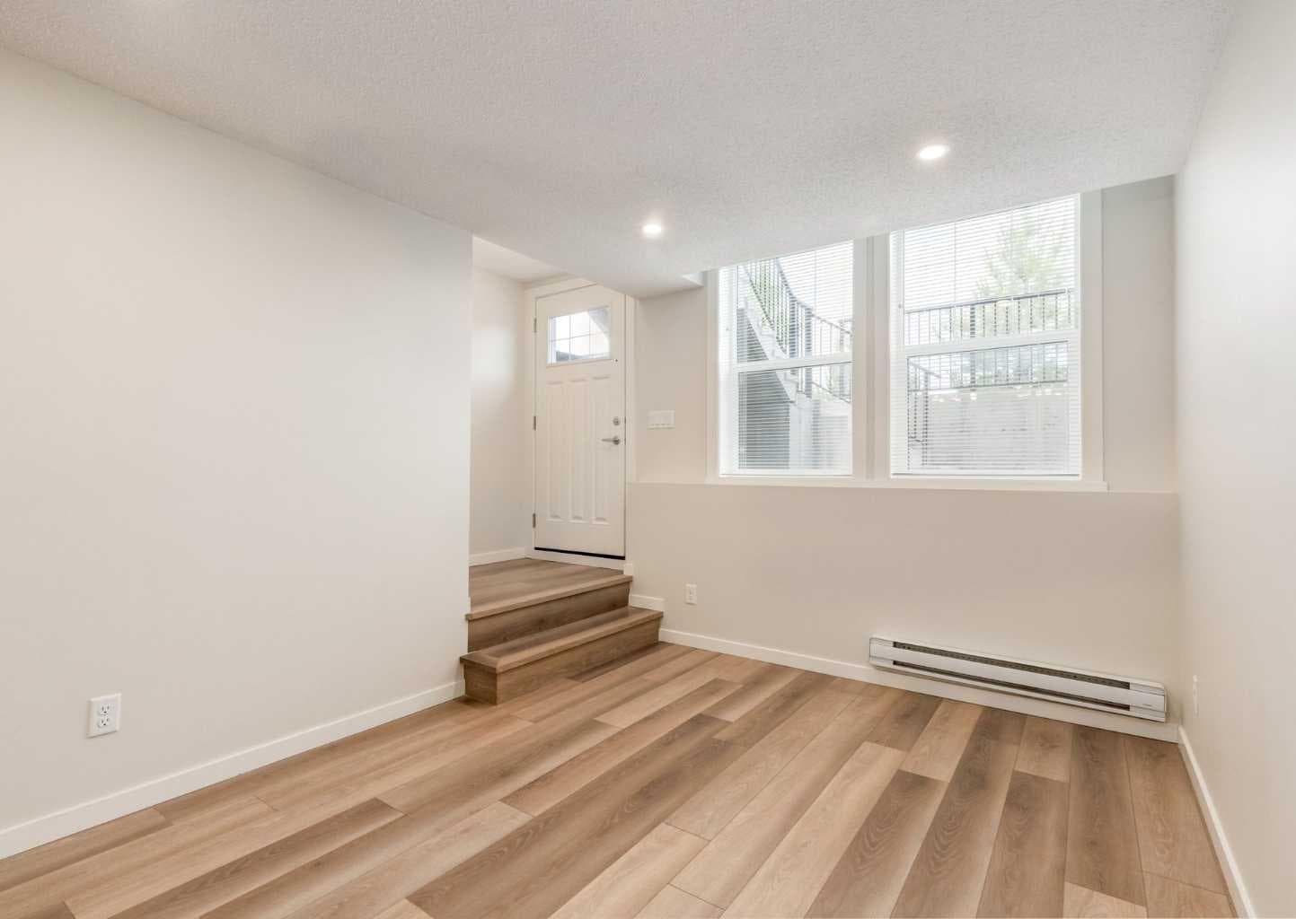 408 Cranbrook Square SE — photo 3