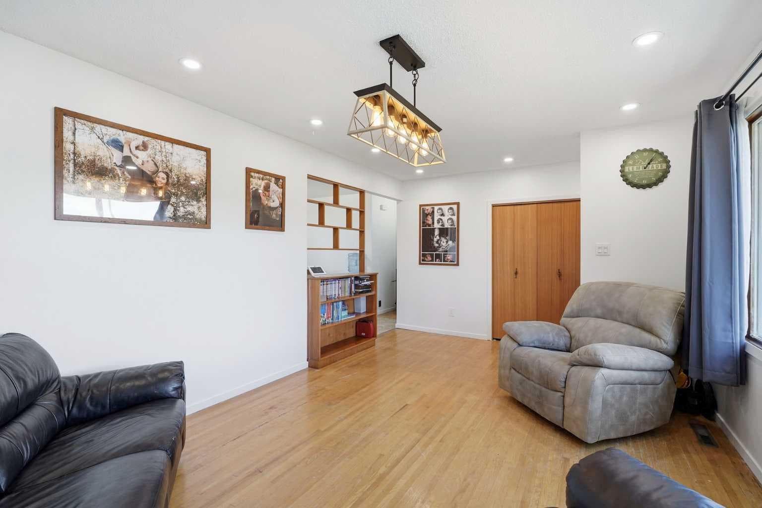 22 Fir Street — photo 3