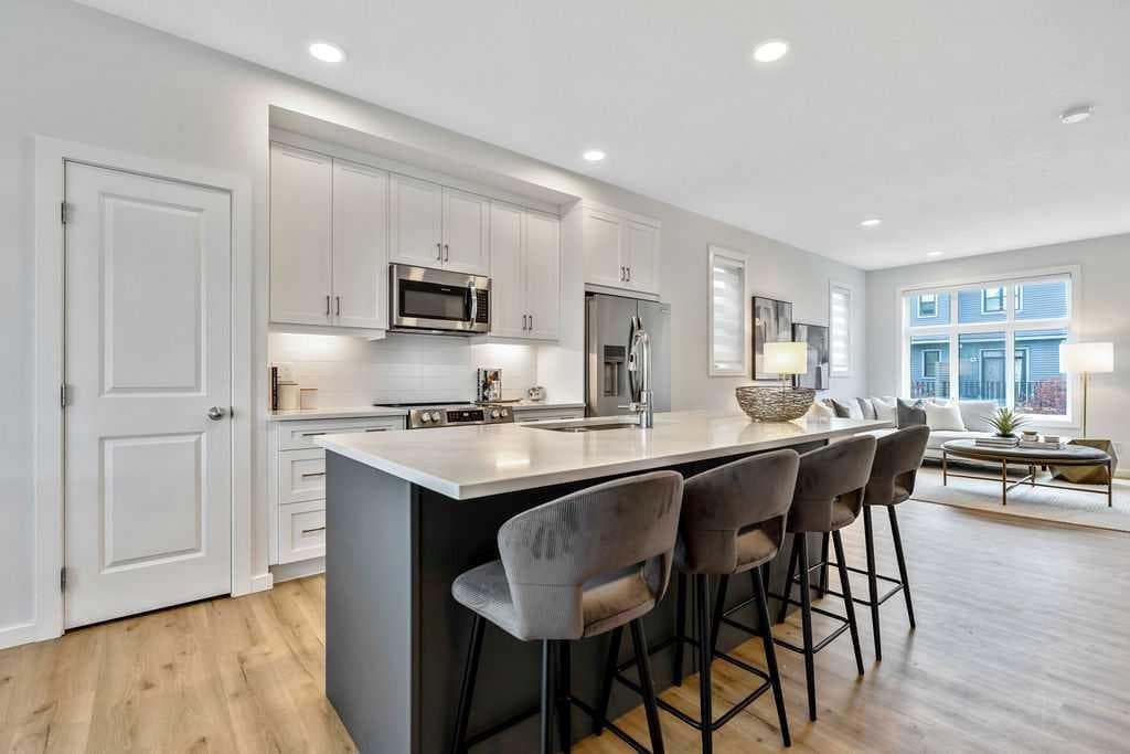 86 Spring Willow Close SW — photo 5
