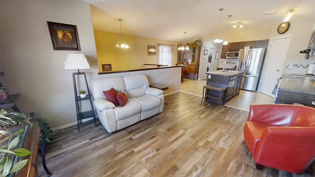 766 Mt Sundance Lane W — photo 4
