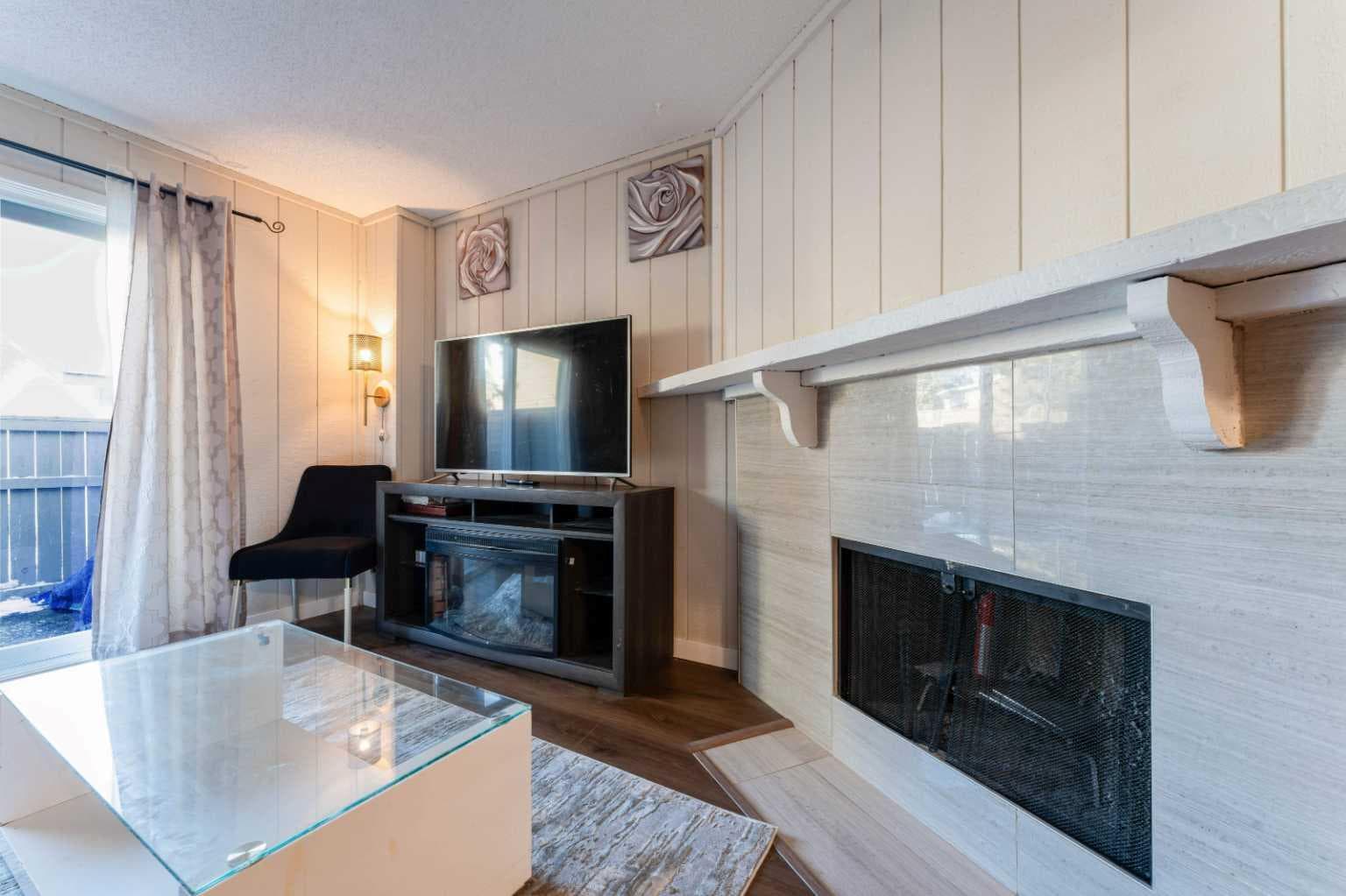 1101, 829 Coach Bluff Crescent SW — photo 4