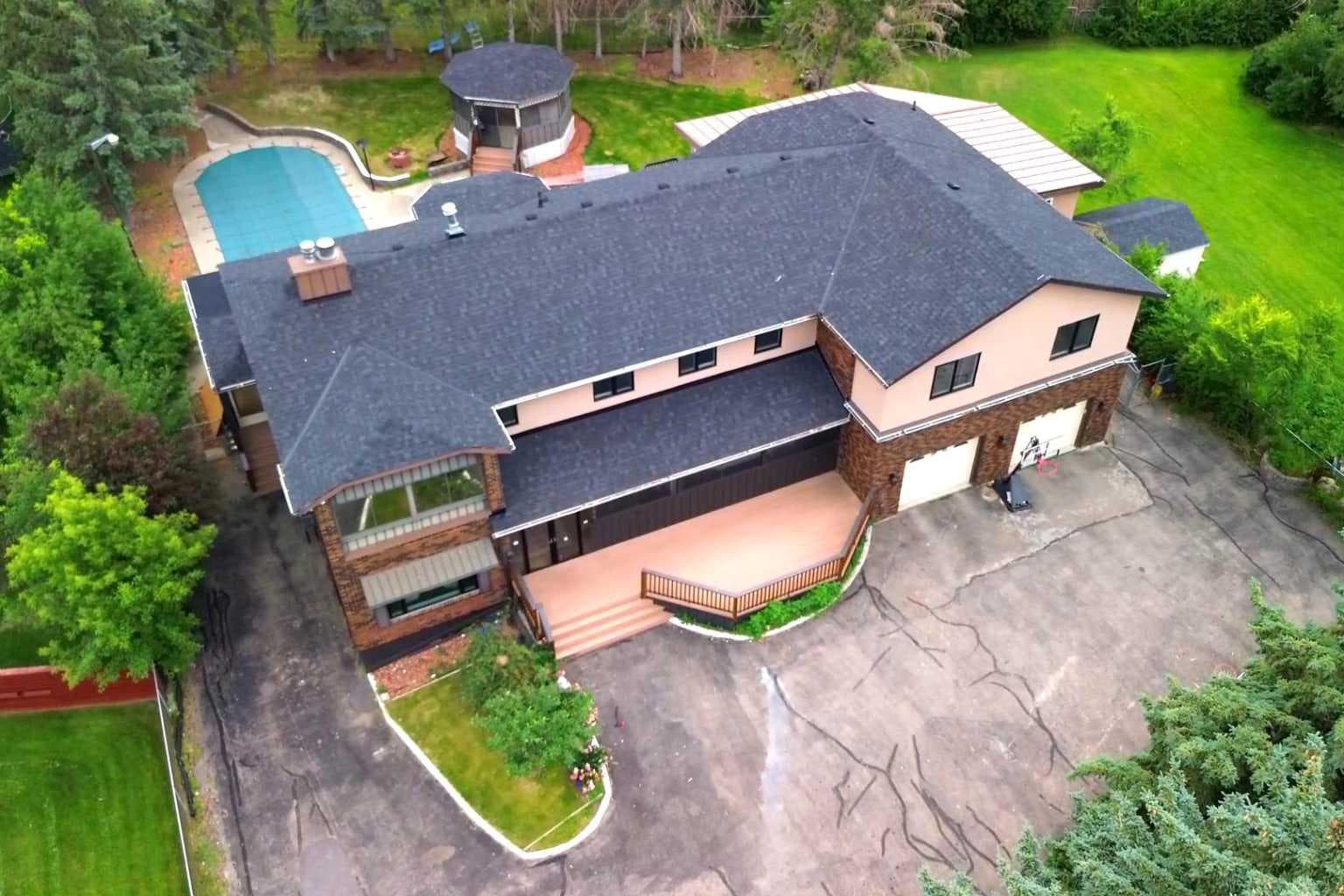 884 EAST CHESTERMERE Drive — photo 2