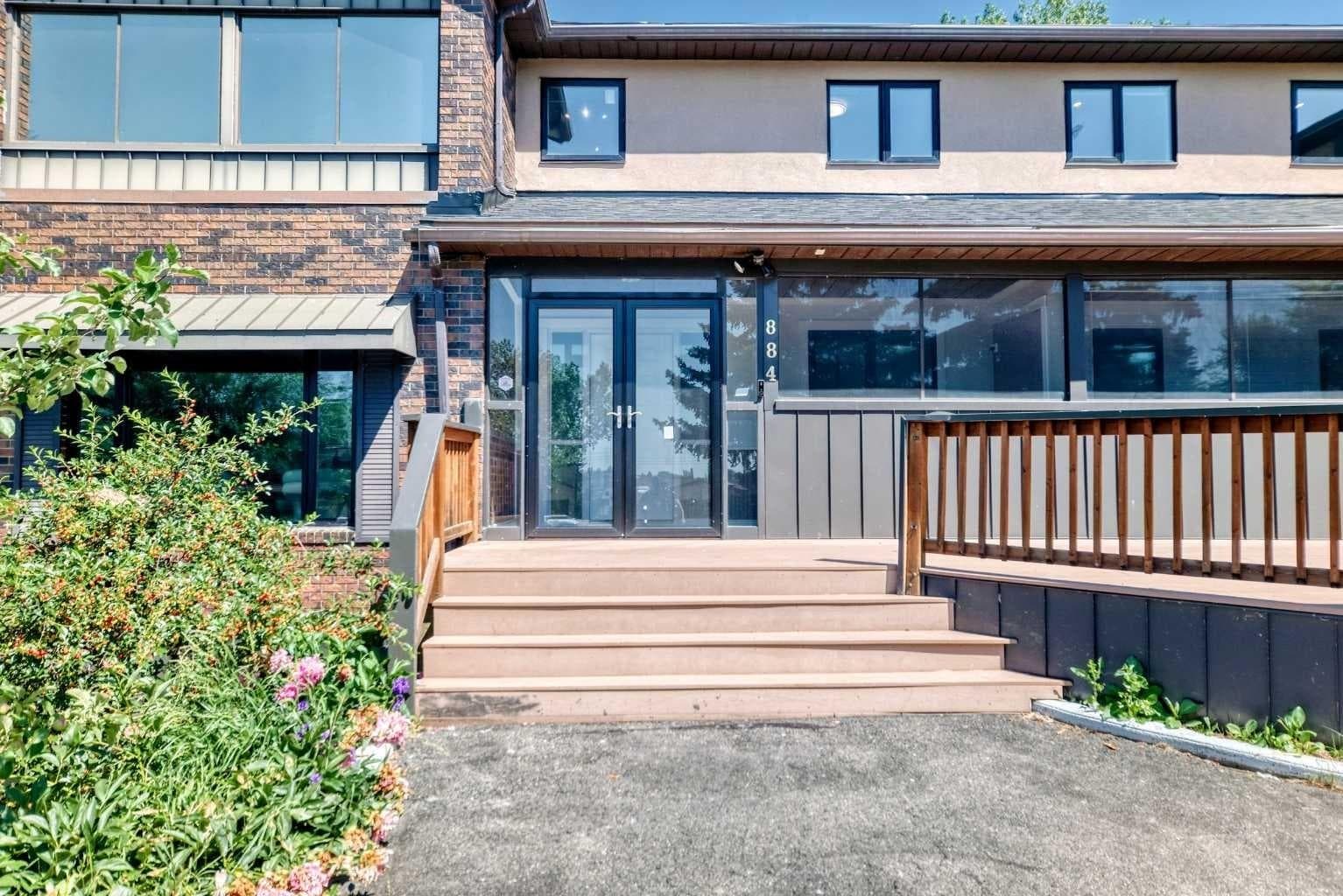 884 EAST CHESTERMERE Drive — photo 4