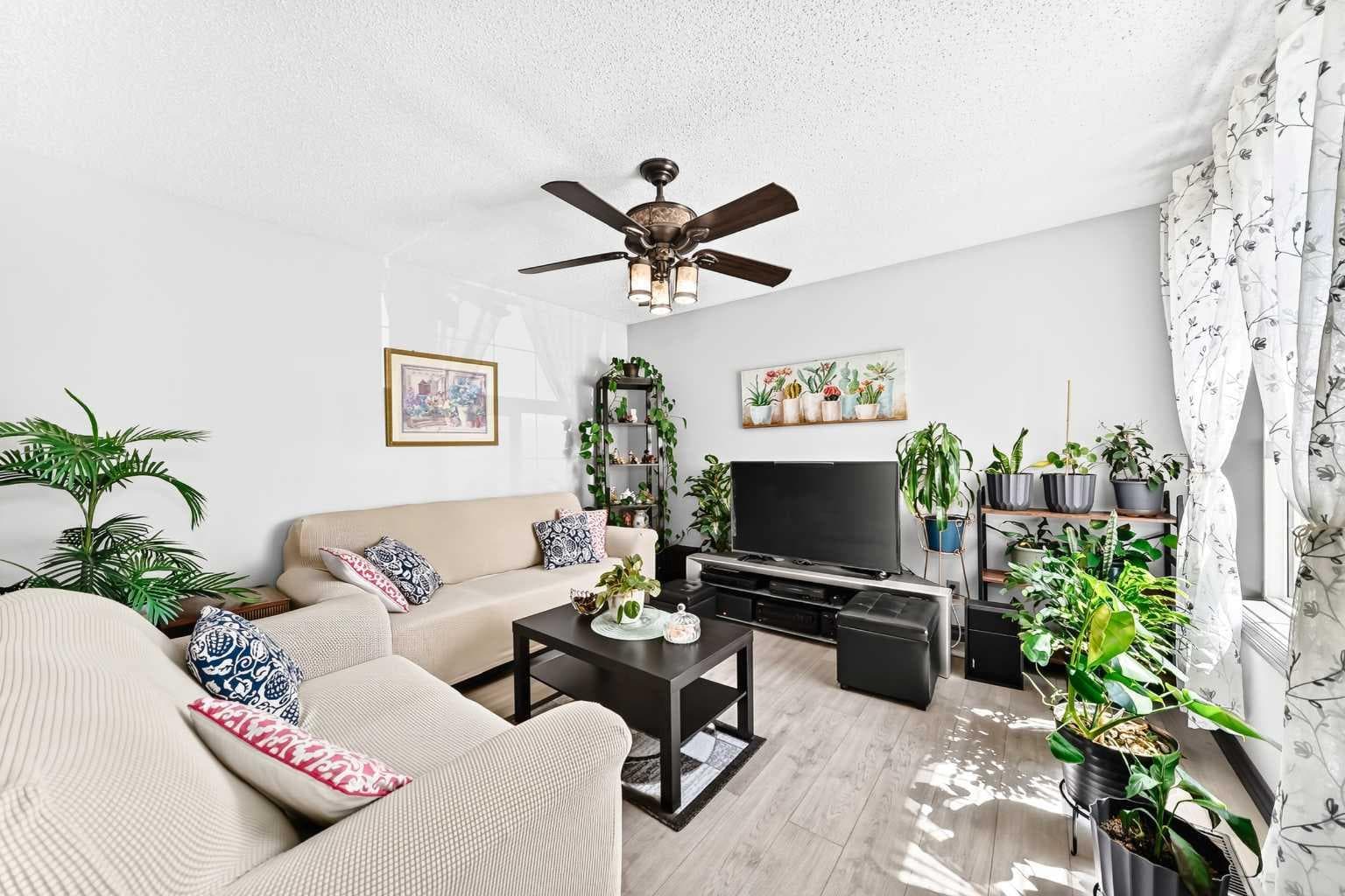 283 Applestone Park SE — photo 4
