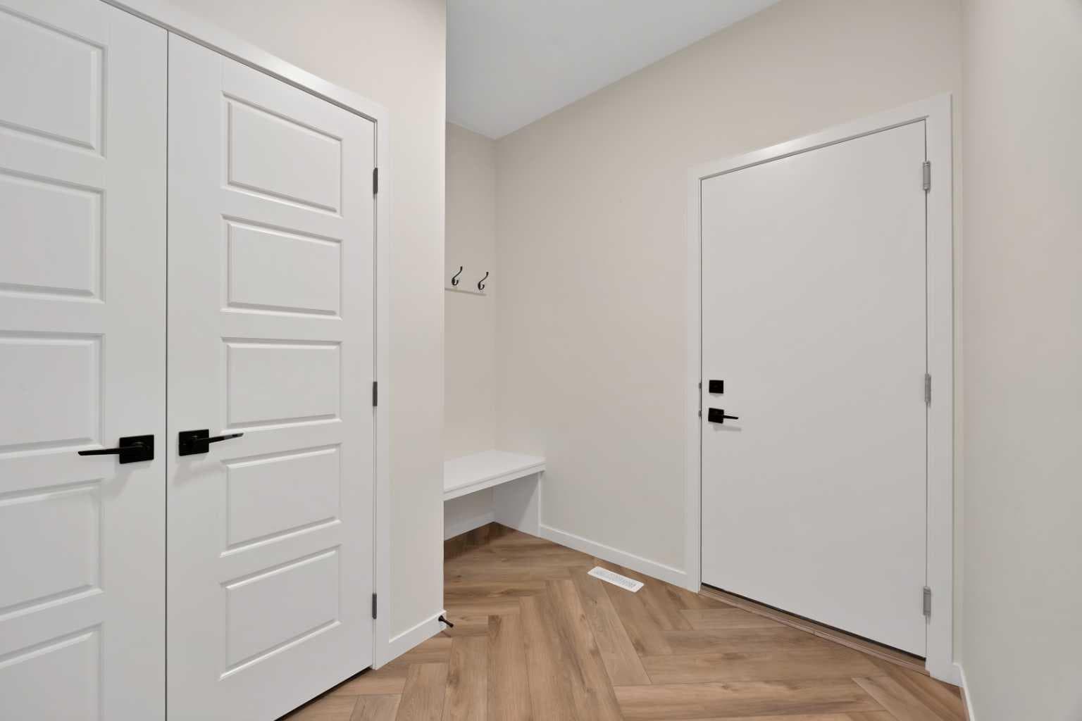 229 Calhoun Crescent NE — photo 4
