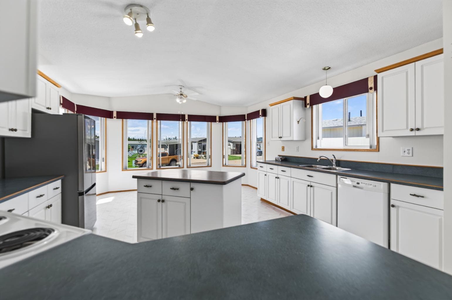 327, 37534 England Way — photo 3