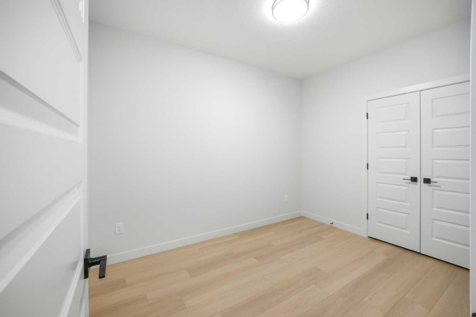 50 Waterford Mews — photo 3